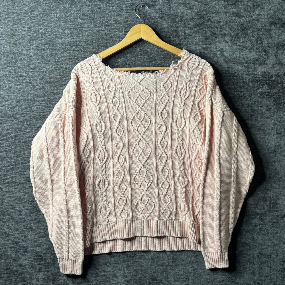 Vintage 90's Wainscott Women's Pink Cable Knit Distressed Sweater Size M